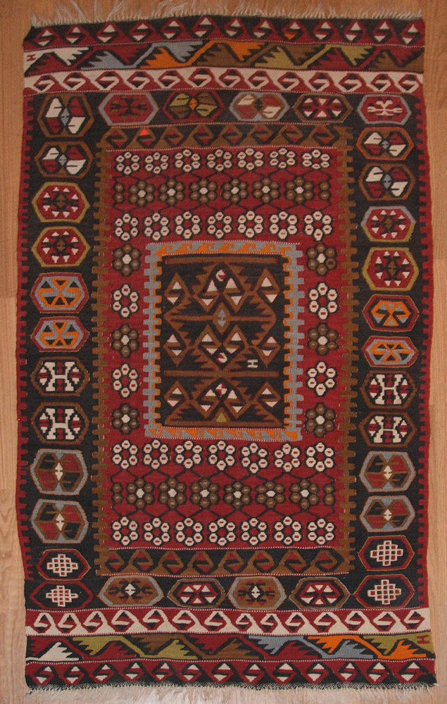 kilim 041.jpg