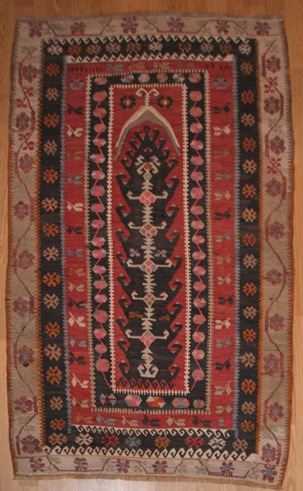 kilim 056.jpg